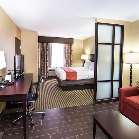 Holiday Inn Express & Suites Elkton - University Area, An Ihg Hotel Ngoại thất bức ảnh